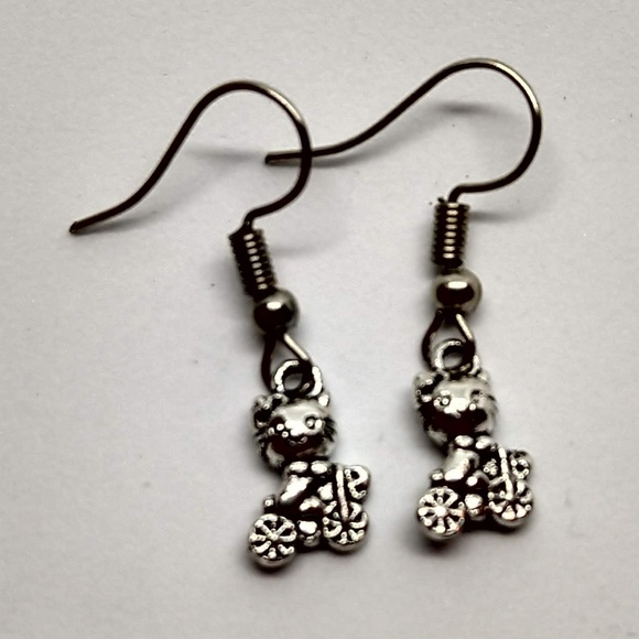 Jewelry - 5/$20 kitten cat riding a bike earrings hair bow Jewelry - 5/$20 kitten cat riding a bike earrings hair bow
